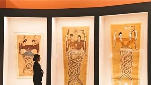 Tranh Phục Hy Nữ Oa không chỉ được thấy ở Tân Cương